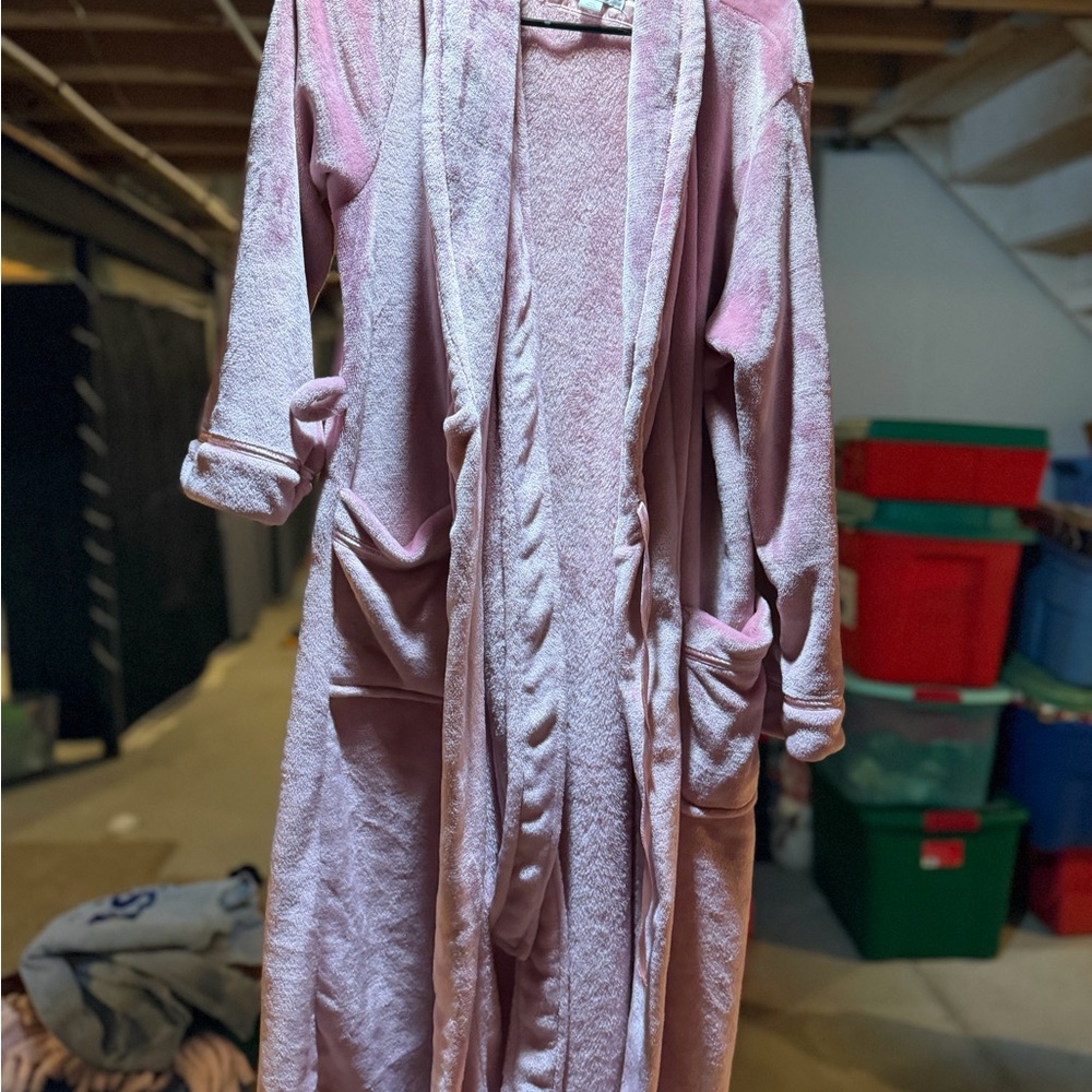 Midnight by Carole Hochman Blush Pink Plush Robe